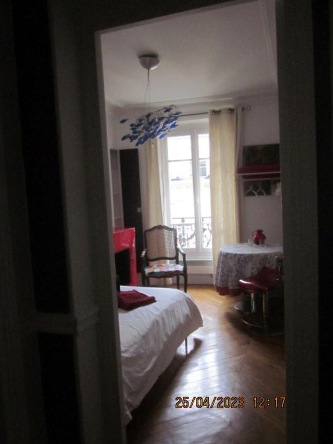 Bed And Breakfast Paris Centre Bagian luar foto