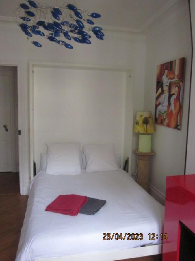 Bed And Breakfast Paris Centre Bagian luar foto