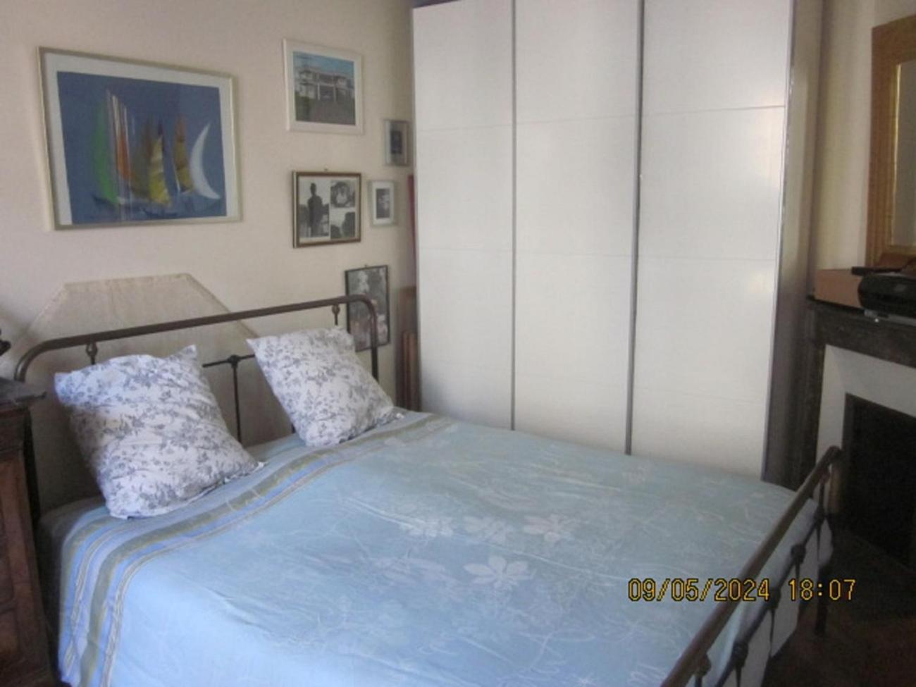 Bed And Breakfast Paris Centre Ruang foto