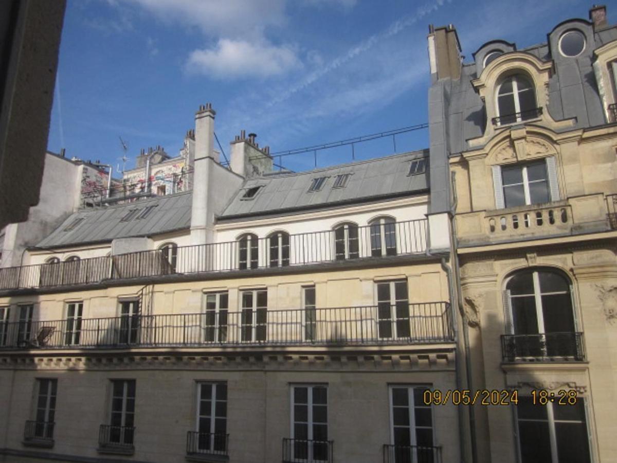 Bed And Breakfast Paris Centre Bagian luar foto