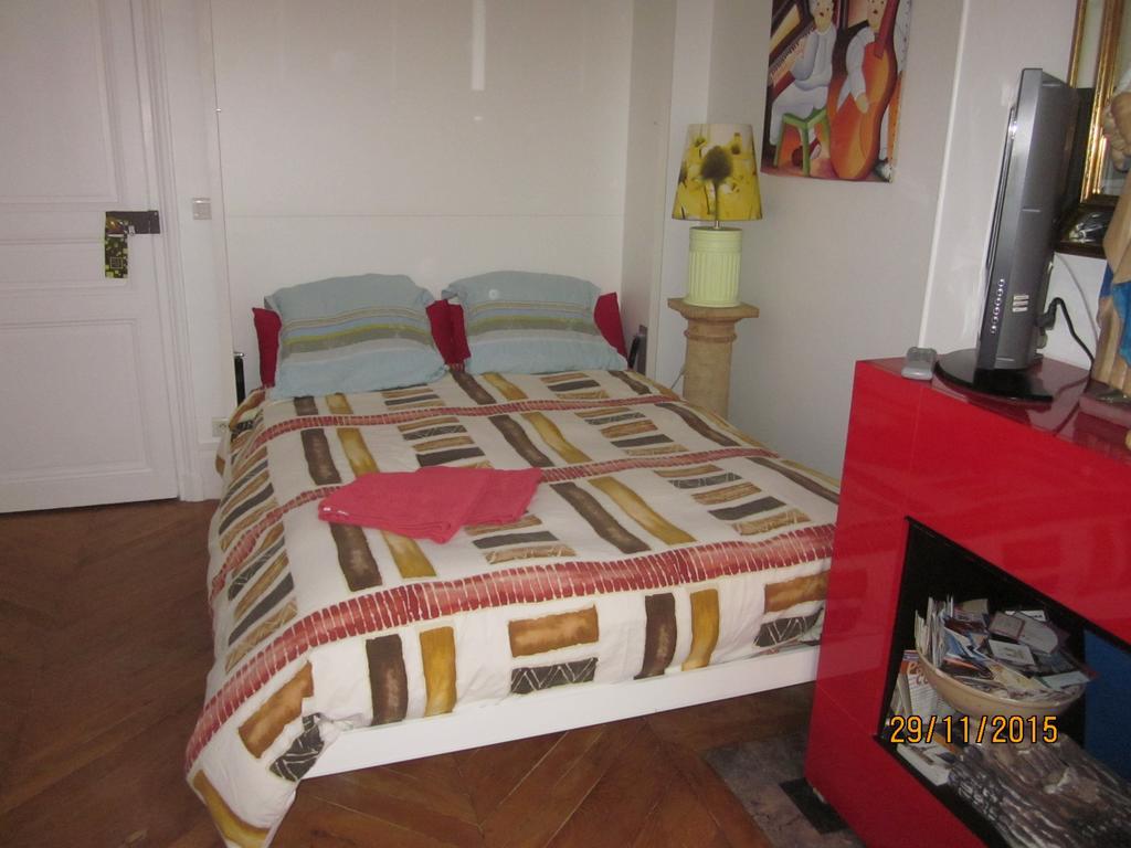 Bed And Breakfast Paris Centre Ruang foto