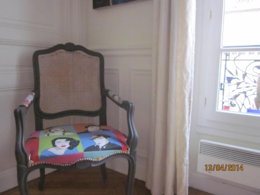 Bed And Breakfast Paris Centre Ruang foto